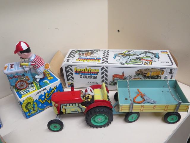 Assorted clockwork toys, all working and boxed and a boxed set of Corgi vans - Image 4 of 4