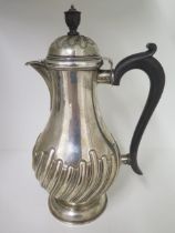 A silver coffee pot - total weight approx 13.3 troy oz