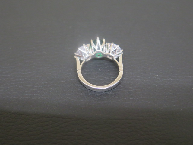 A silver dress ring size N - Image 4 of 4