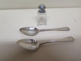 A pair of George IV silver teaspoons, William Bateman, London 1822 - approx 13.5cm - weight approx 1