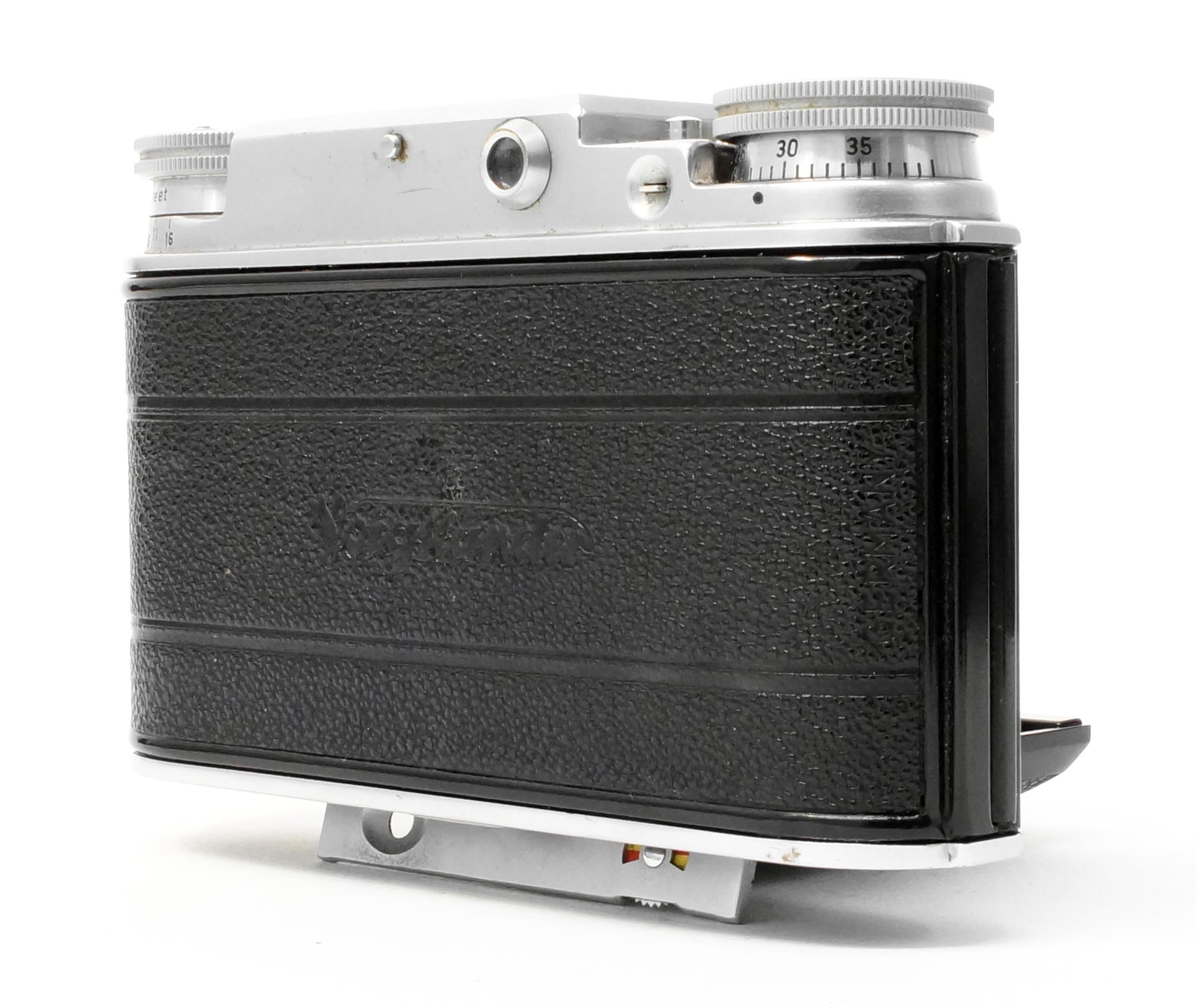A Voigtlander Vito III Rangefinder camera - Ultron F2/50 - C:1951 - Slow speeds sticky - Image 4 of 5
