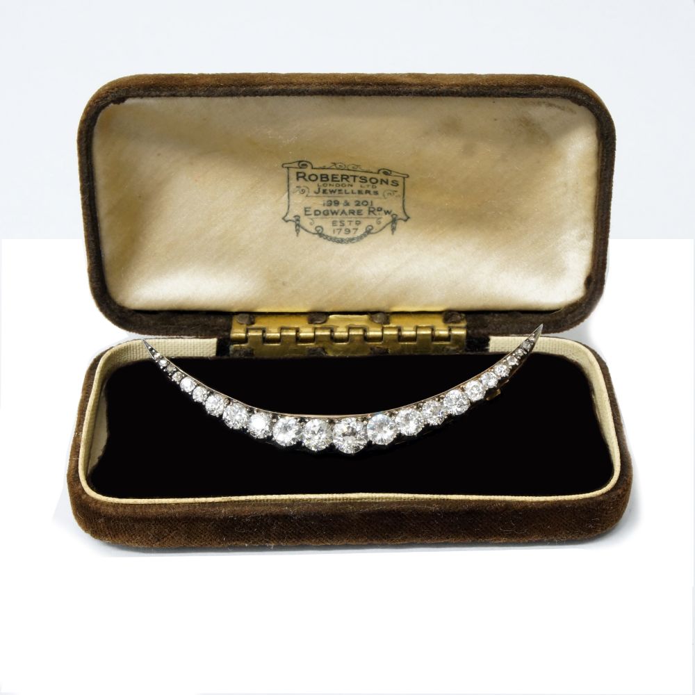 The Christmas Sale - Fine Jewellery, Antique, Good Quality Modern Furniture & Collectables