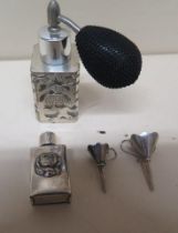 A sterling silver perfume set comprising silver mounted glass atomiser bottle - approx 9cm -