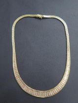 A 9ct tri colour gold necklace stamped .375 - approx 43cm - weight approx 33.4 grams