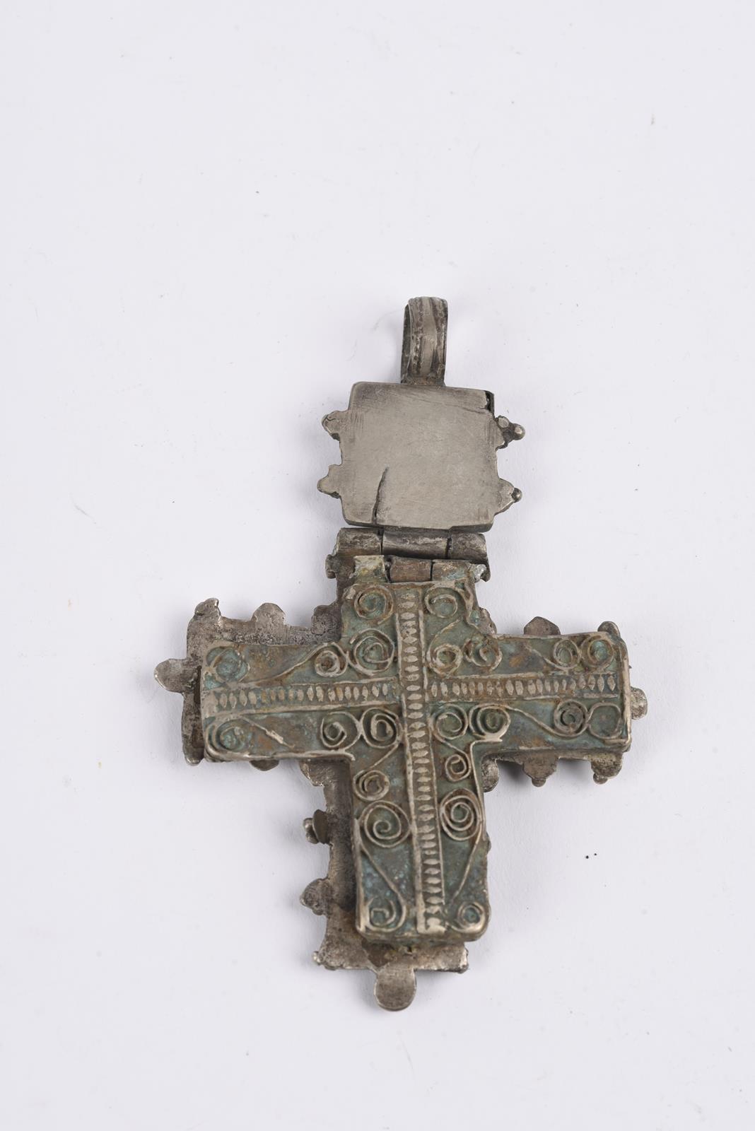 Twenty nine Ethiopian Coptic cross pendants silver coloured metal, one brass, twelve hinged with one - Image 9 of 28