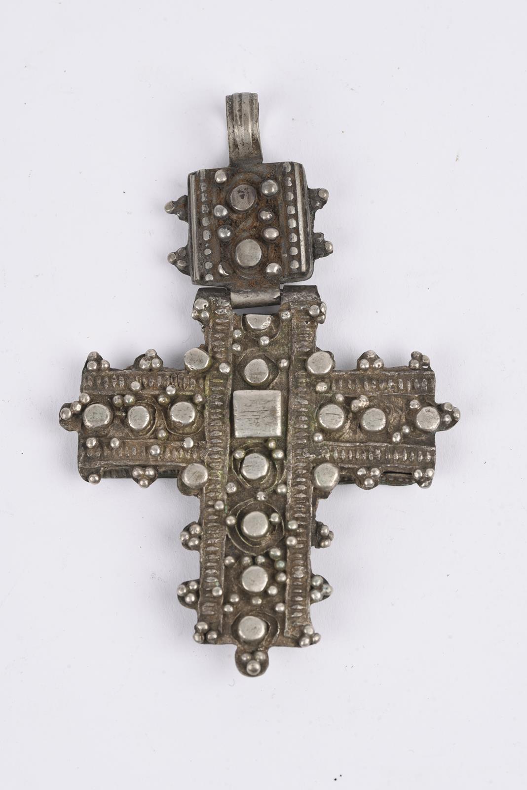 Twenty nine Ethiopian Coptic cross pendants silver coloured metal, one brass, twelve hinged with one - Image 7 of 28