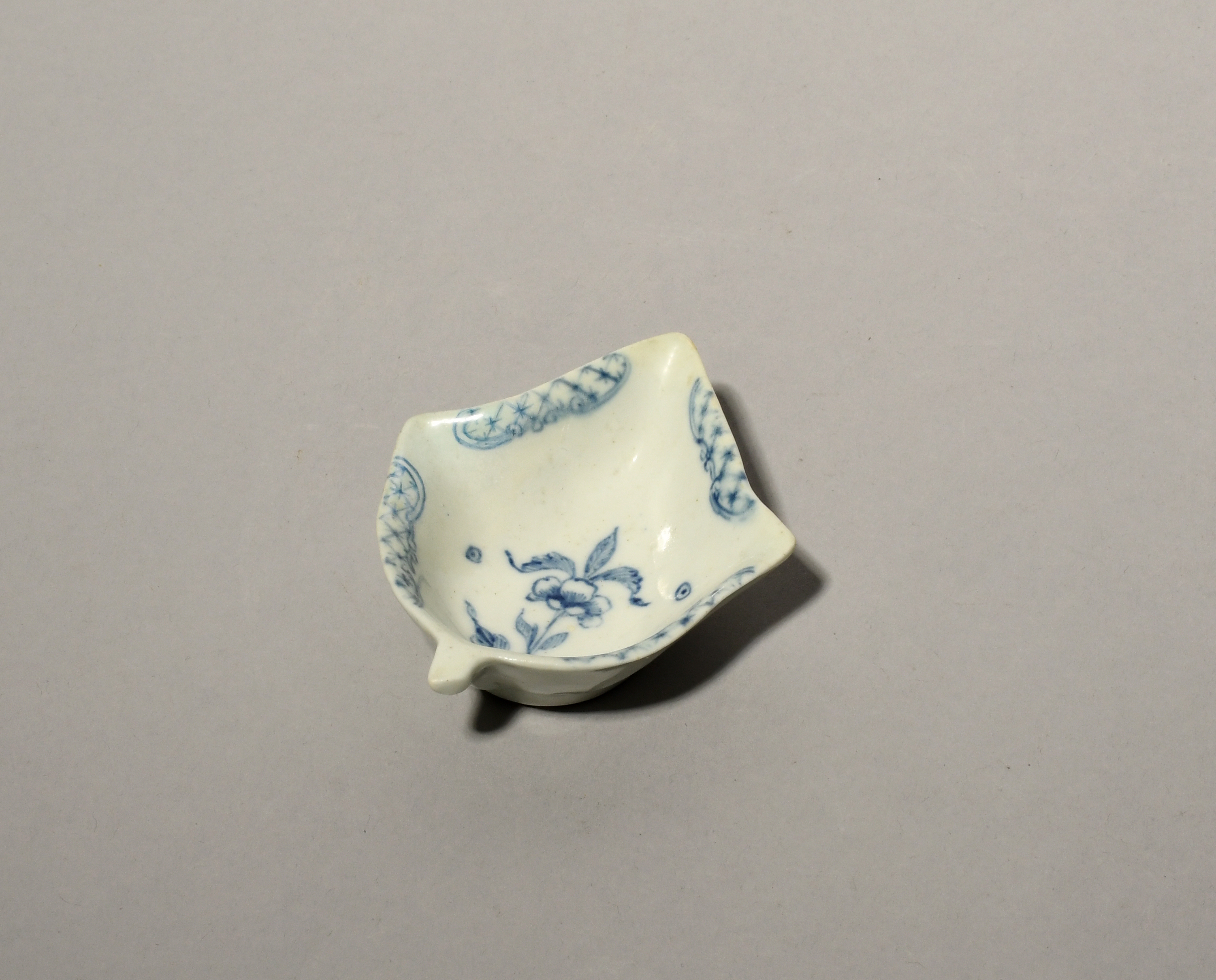 A rare Lund's Bristol blue and white pickle dish, c.1750, of deep leaf shape, the well painted - Image 2 of 2