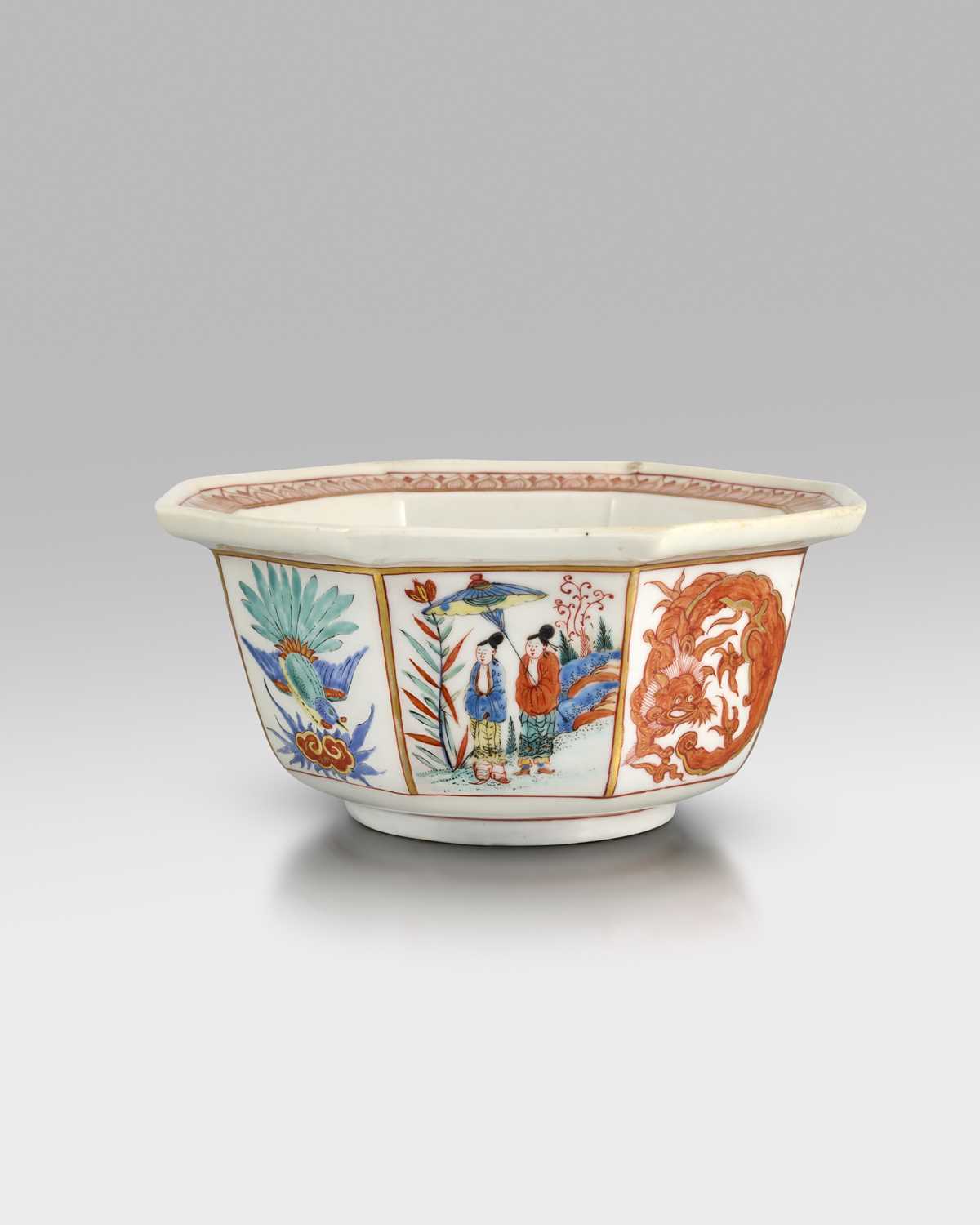 A rare and exceptional Chelsea octagonal bowl, c.1749-52, finely decorated in the Kakiemon palette - Image 3 of 3