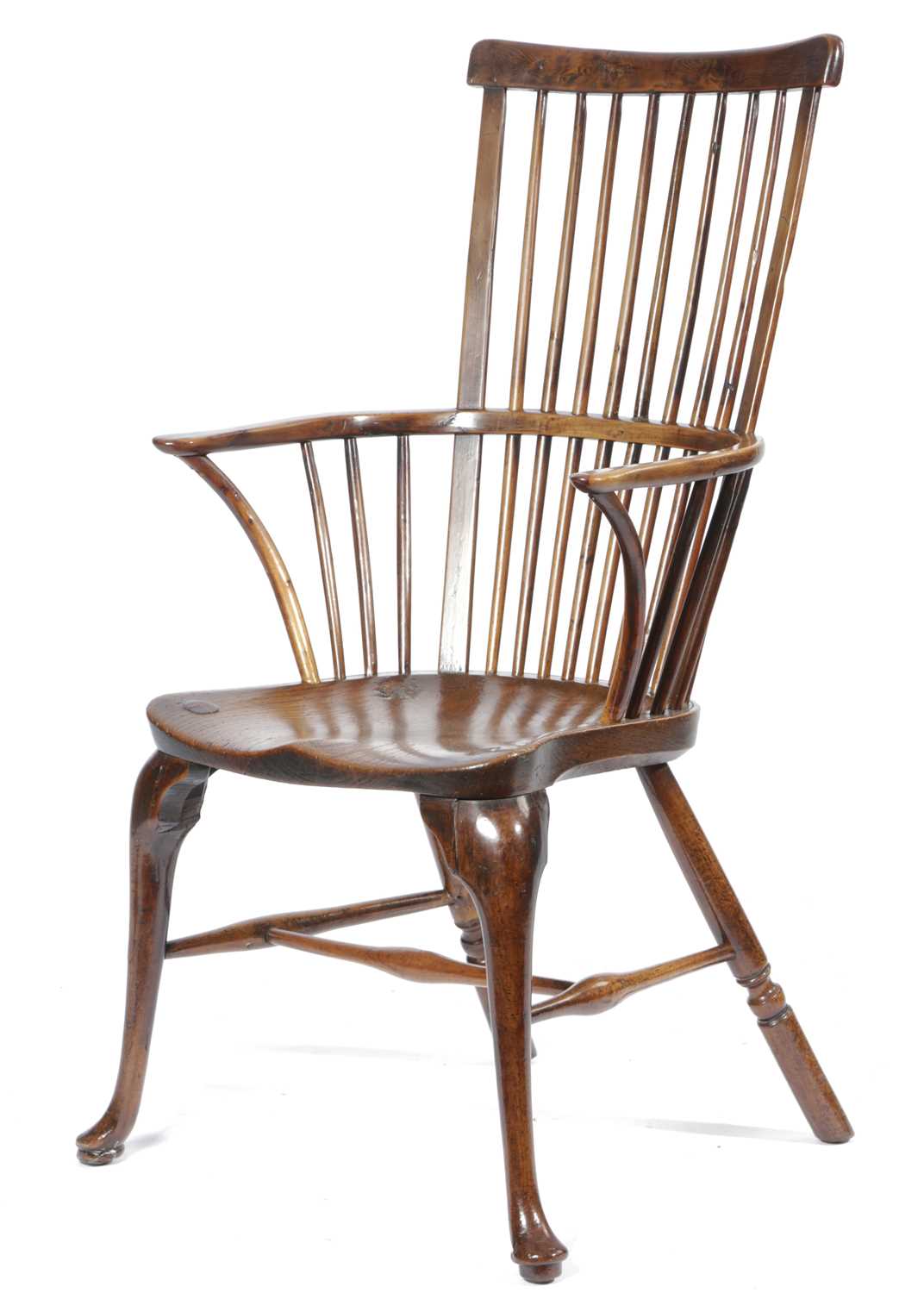 A GEORGE III YEW AND ELM WINDSOR ARMCHAIR LATE 18TH / EARLY 19TH CENTURY the comb top rail above a