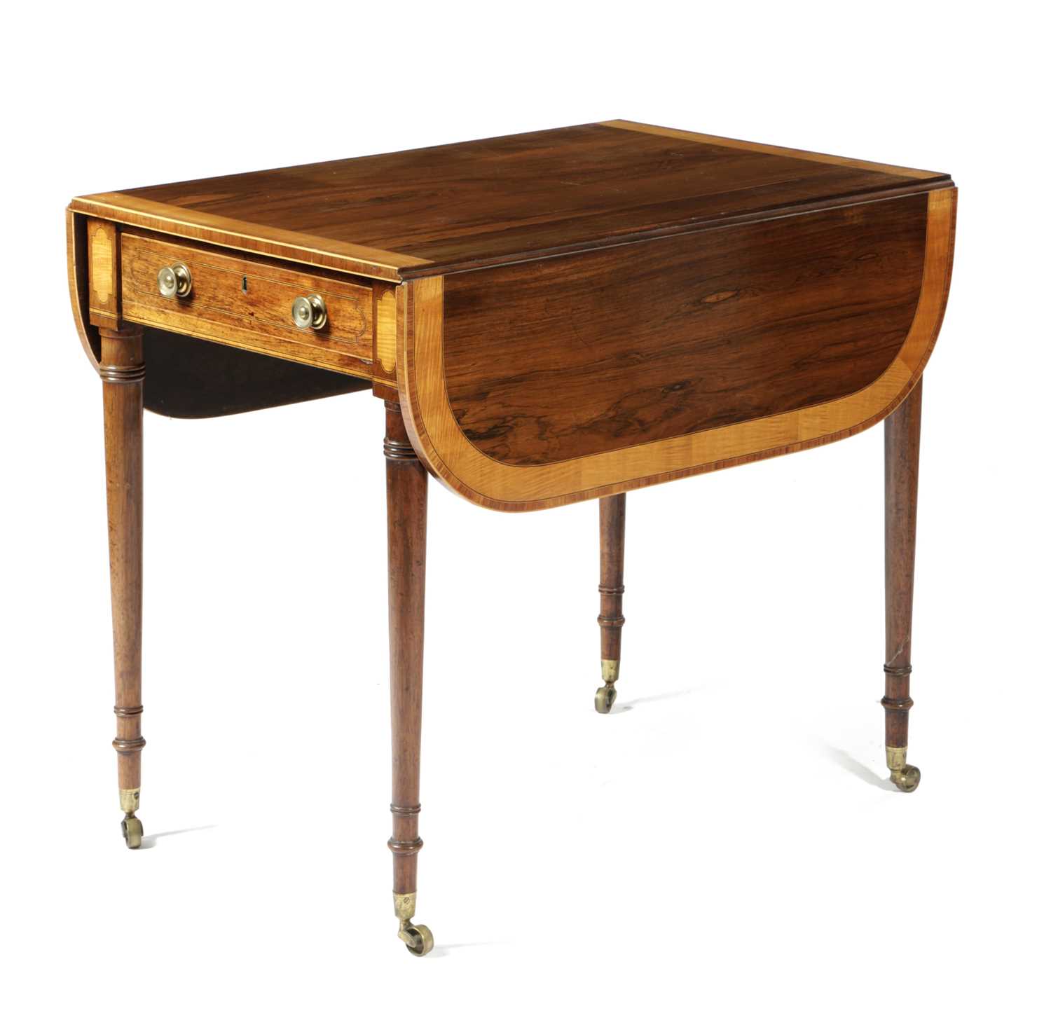 λ A REGENCY ROSEWOOD PEMBROKE TABLE EARLY 19TH CENTURY the drop-leaf top banded in satinwood and