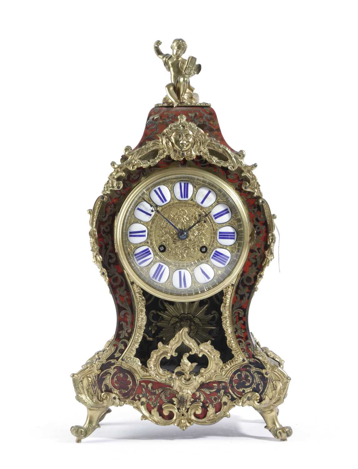 A FRENCH BOULLE MARQUETRY MANTEL CLOCK IN LOUIS XV STYLE, LATE 19TH CENTURY the brass eight day