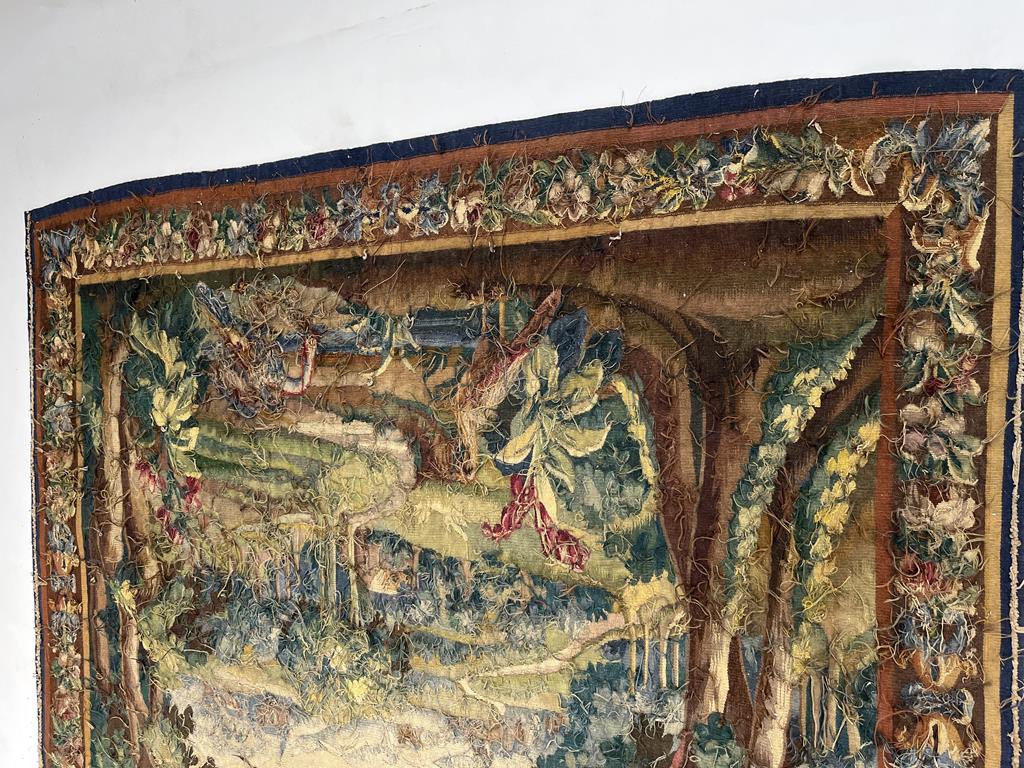 AN AUBUSSON TAPESTRY FRENCH, LATE 18TH / EARLY 19TH CENTURY worked in silks and wool, depicting a - Image 7 of 11