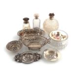 λ λA mixed lot of English and continental silver and metalware items,comprising: a silver and enamel