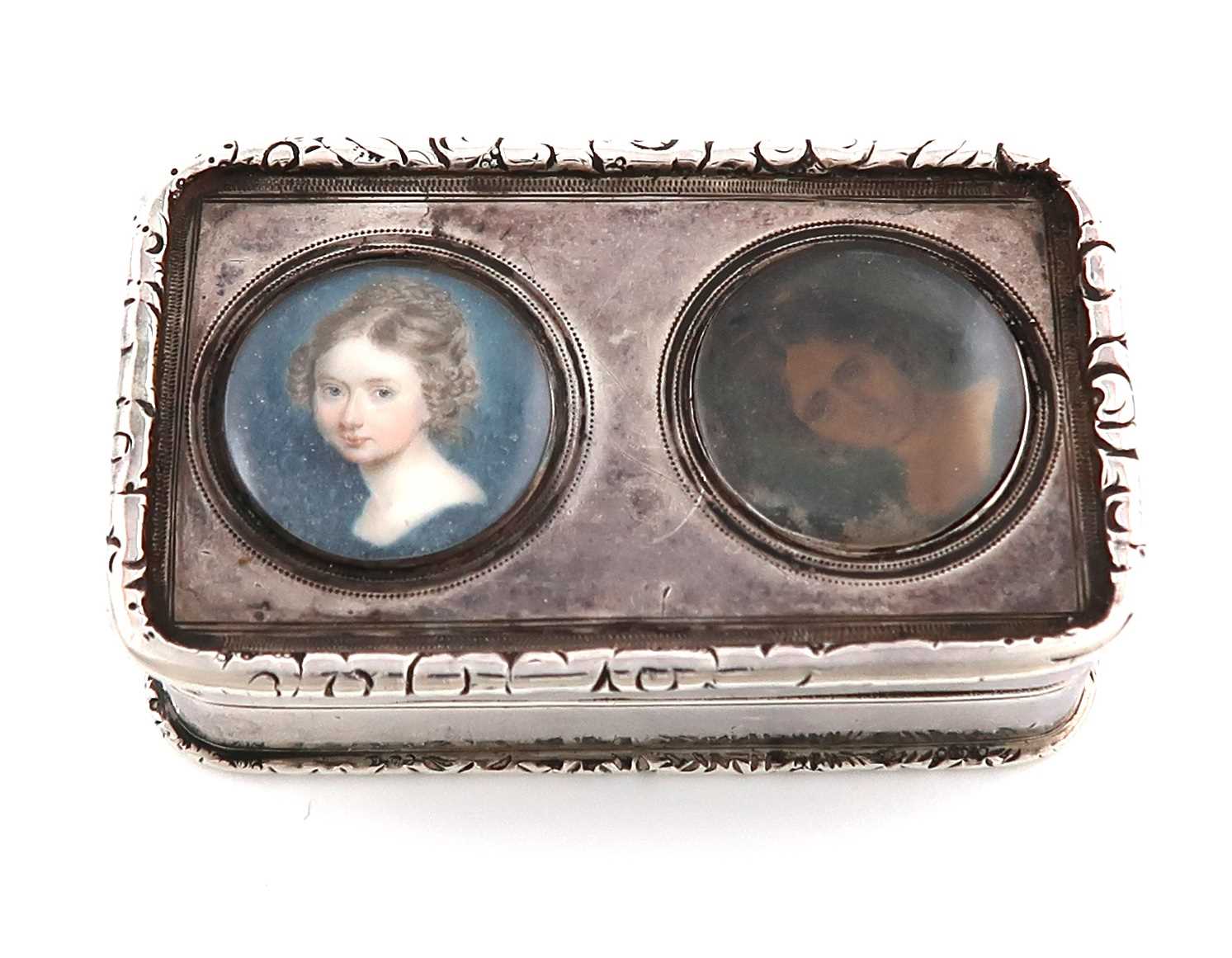 λ λA George IV silver snuff box with two portraits,by William Ellerby, London 1823,rectangular form,
