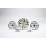 FIVE CHINESE FAMILLE ROSE ITEMSLATE QING DYNASTYComprising: a saucer decorated with four figures