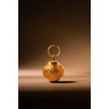 † †A RARE GOLD QUATRE-LOBED PERFUME BOXEARLY 18TH CENTURY, PROBABLY STRAITS CHINESEThe hinged