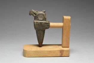 A Nicoya mace head Guanacaste, Costa Rica, circa 100 - 500 AD stone, carved as a parrot, 4.5cm long,
