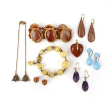 A group of hardstone and paste jewels, comprising: a carnelian and gilt metal bracelet, strung on