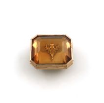 An early-19th century gold-mounted citrine vinaigrette, unmarked, rectangular faceted form with