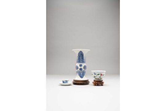 A CHINESE FAMILLE VERTE BOWL, A GU VASE AND A MINIATURE TEABOWL AND SAUCER KANGXI 1662-1722 The bowl