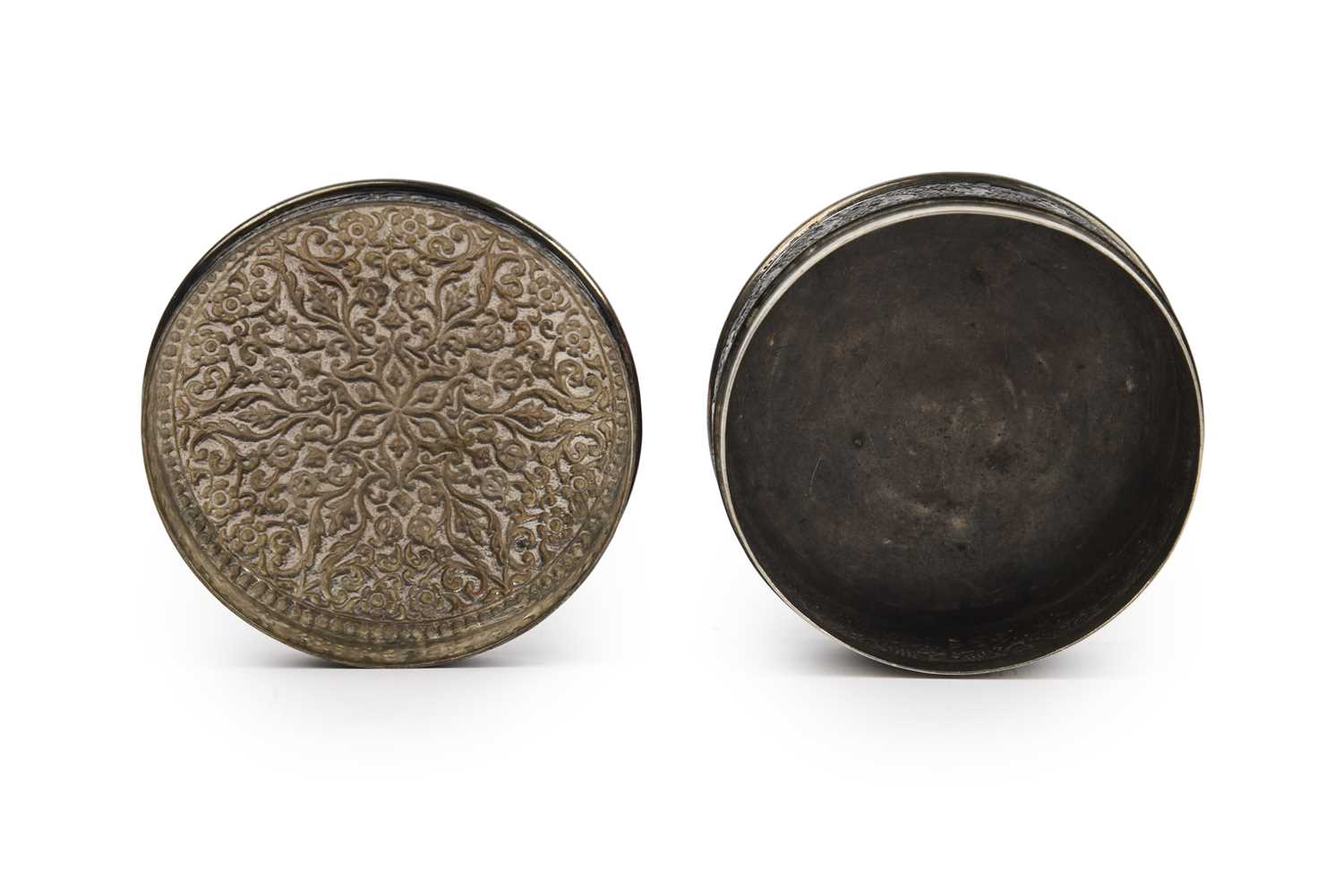 Brigadier General Thomas Palmer: an Indian silver repoussé box, of lidded circular form, the - Image 2 of 3
