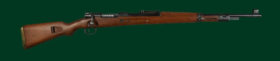 Ƒ Fabrique Nationale: a 7.62x51mm Mauser bolt-action service rifle, serial number 04747, Columbian