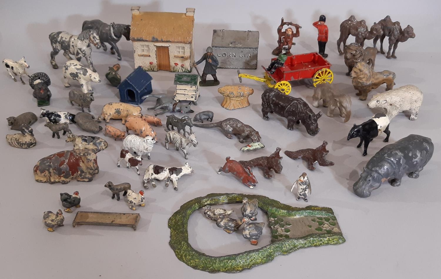 Mixed lot of vintage toys including Britains lead painted farm and zoo figures, 2 boxes of - Image 2 of 5