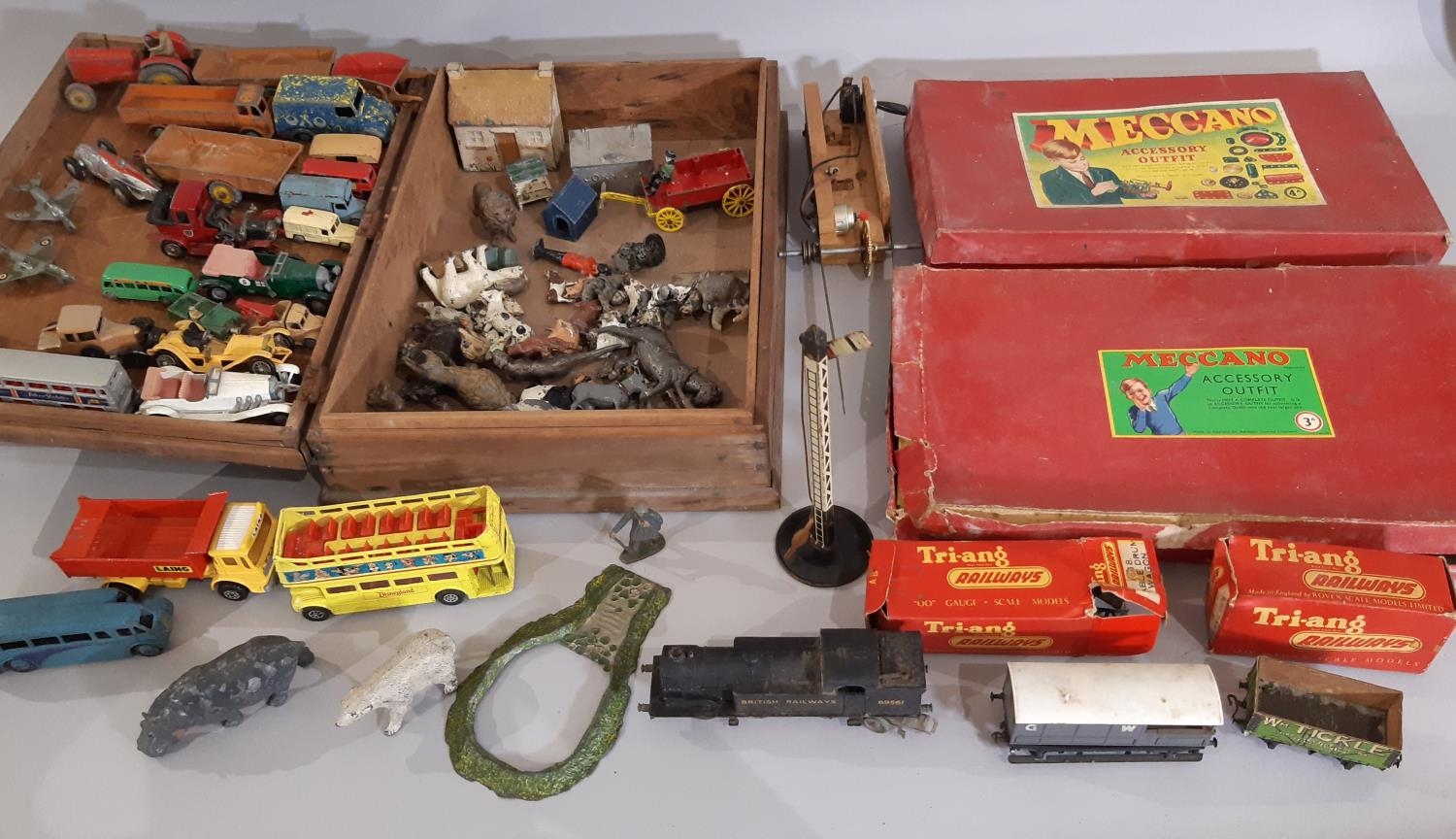 Mixed lot of vintage toys including Britains lead painted farm and zoo figures, 2 boxes of