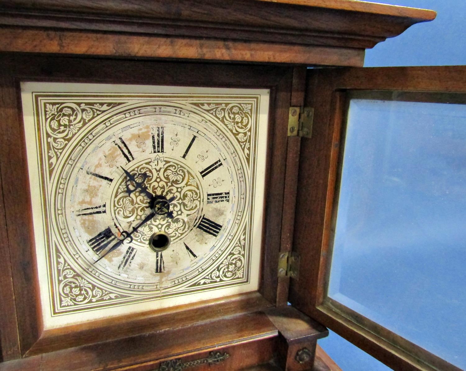 Late 19th century walnut mantle clock, the case of architectural form with turned spindle - Image 2 of 3