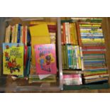 An extensive collection of vintage children's books, mostly Enid Blyton (2)