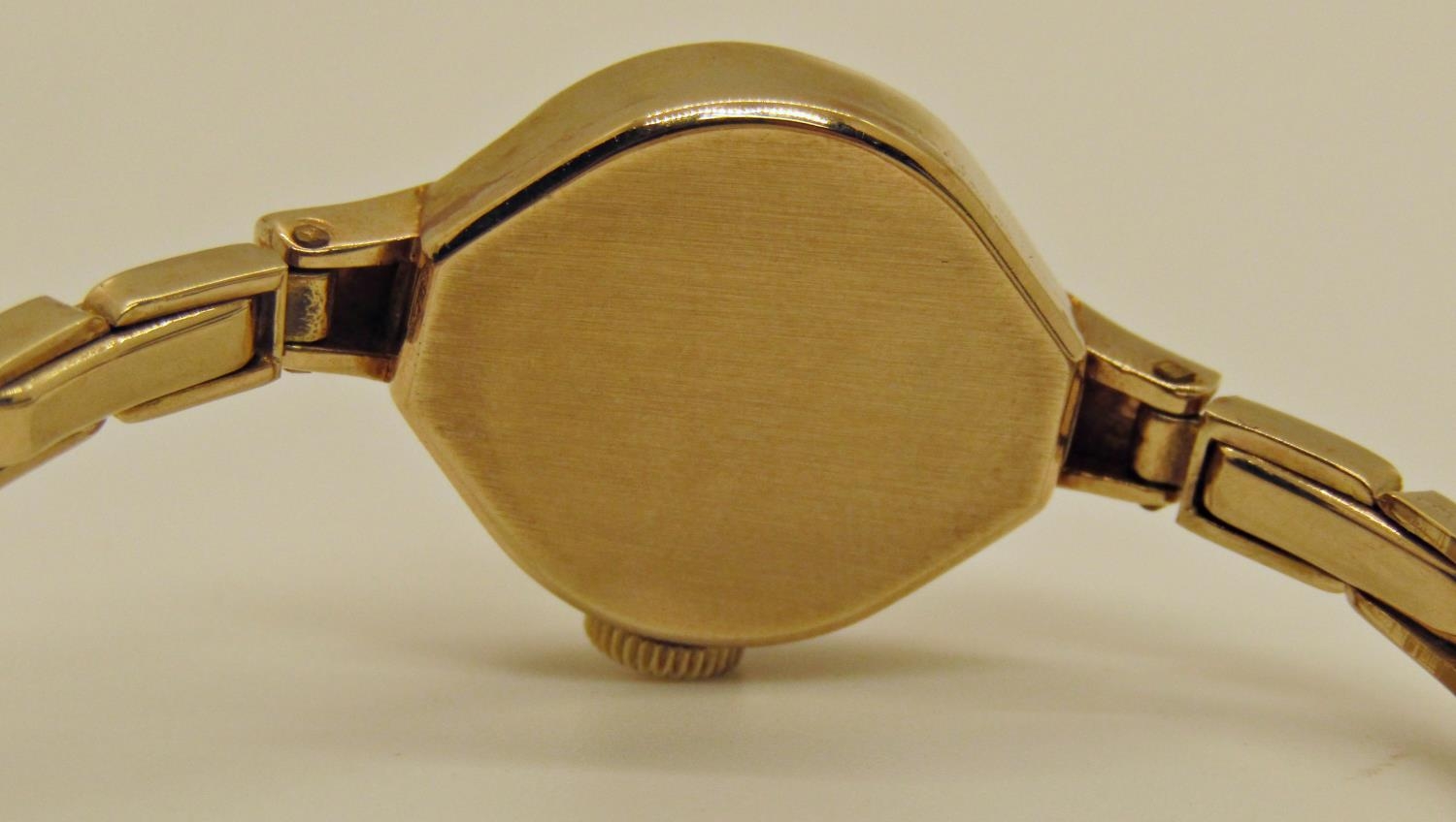 Rotary ladies dress watch with 9ct gold case and bracelet, 13gms all in - Image 4 of 5