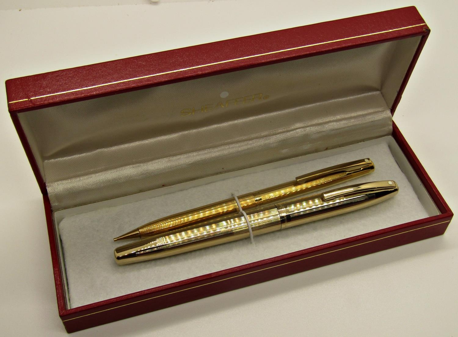 Sheaffer Triumph 2797 fluted gold plated rollerball pen and pencil set, boxed - Image 3 of 4