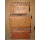 Three vintage tin domed top simulated timber lathe bound trunks (varying in size) af