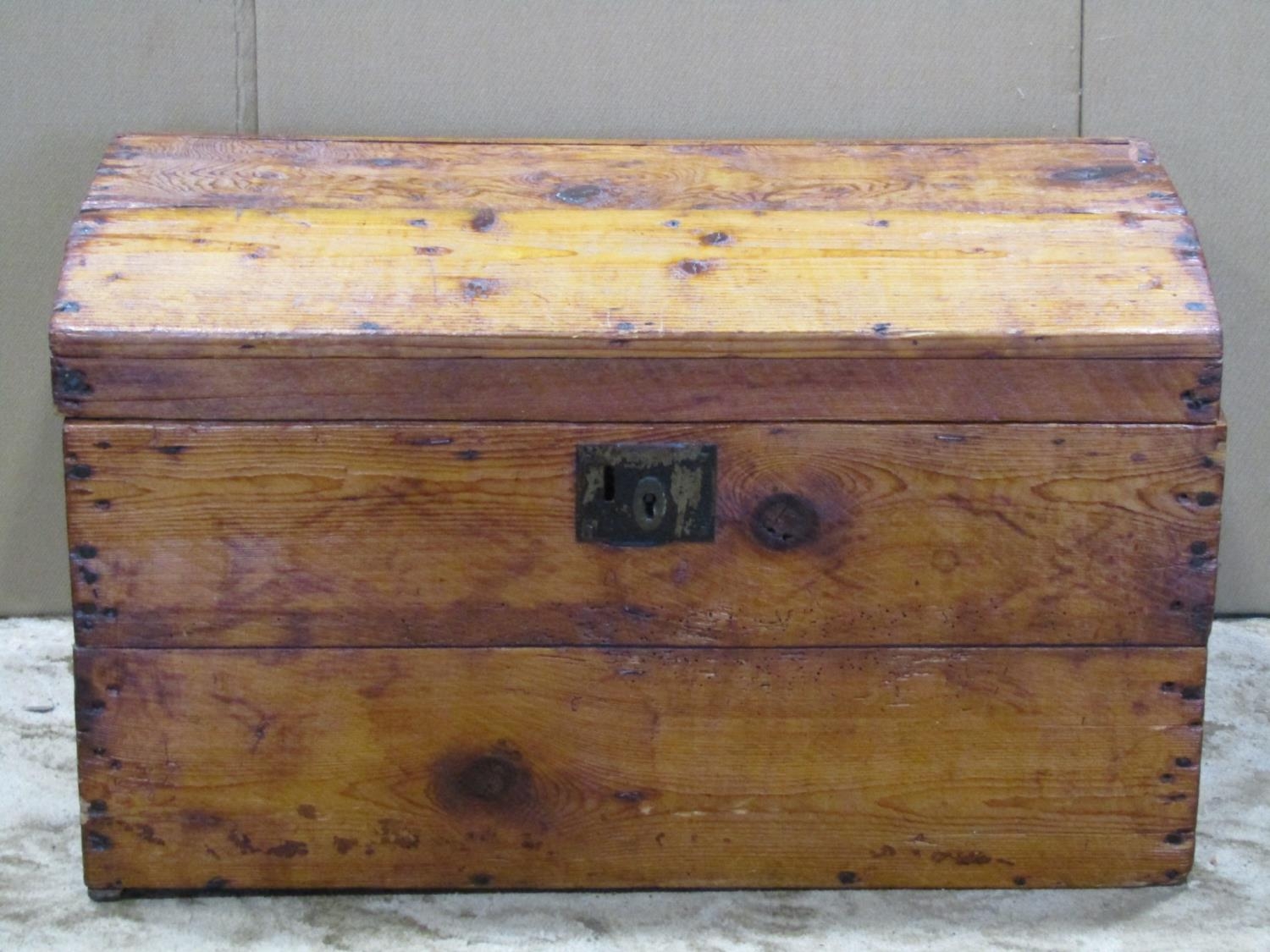 A vintage lathe bound domed top travelling trunk 82 cm long x 45 cm deep x 55 cm high, together with - Image 3 of 4