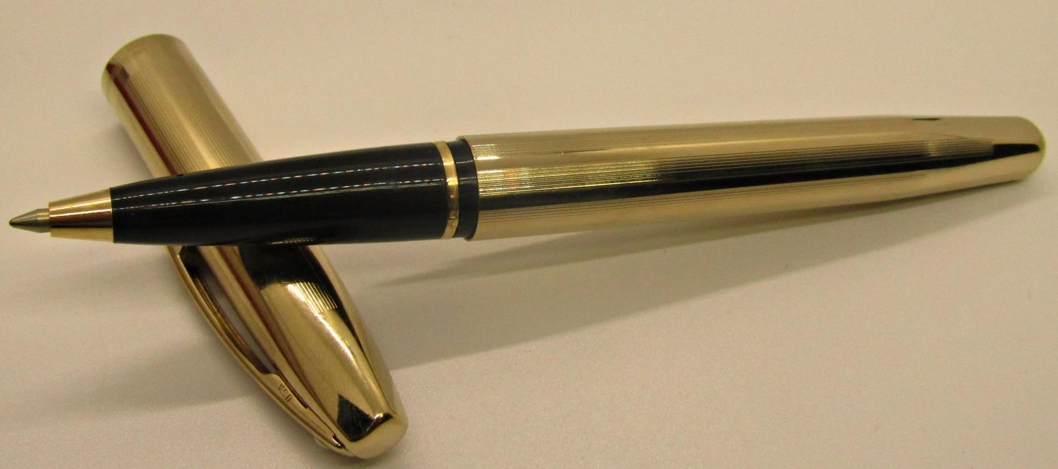 Sheaffer Triumph 2797 fluted gold plated rollerball pen and pencil set, boxed - Image 2 of 4