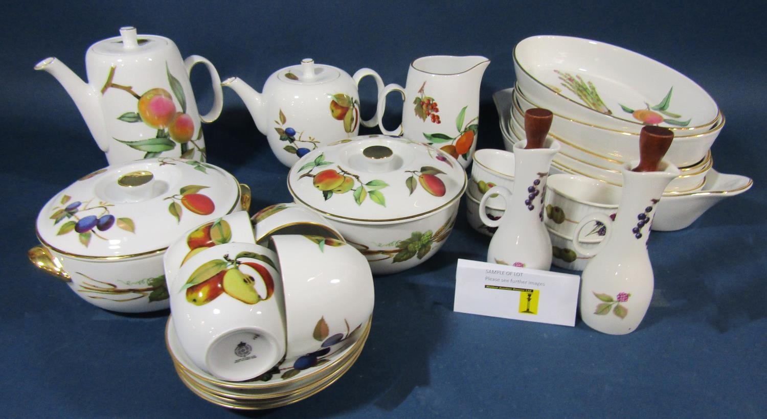 Large collection of Royal Worcester Evesham pattern dinner, table, tea wares comprising lidded