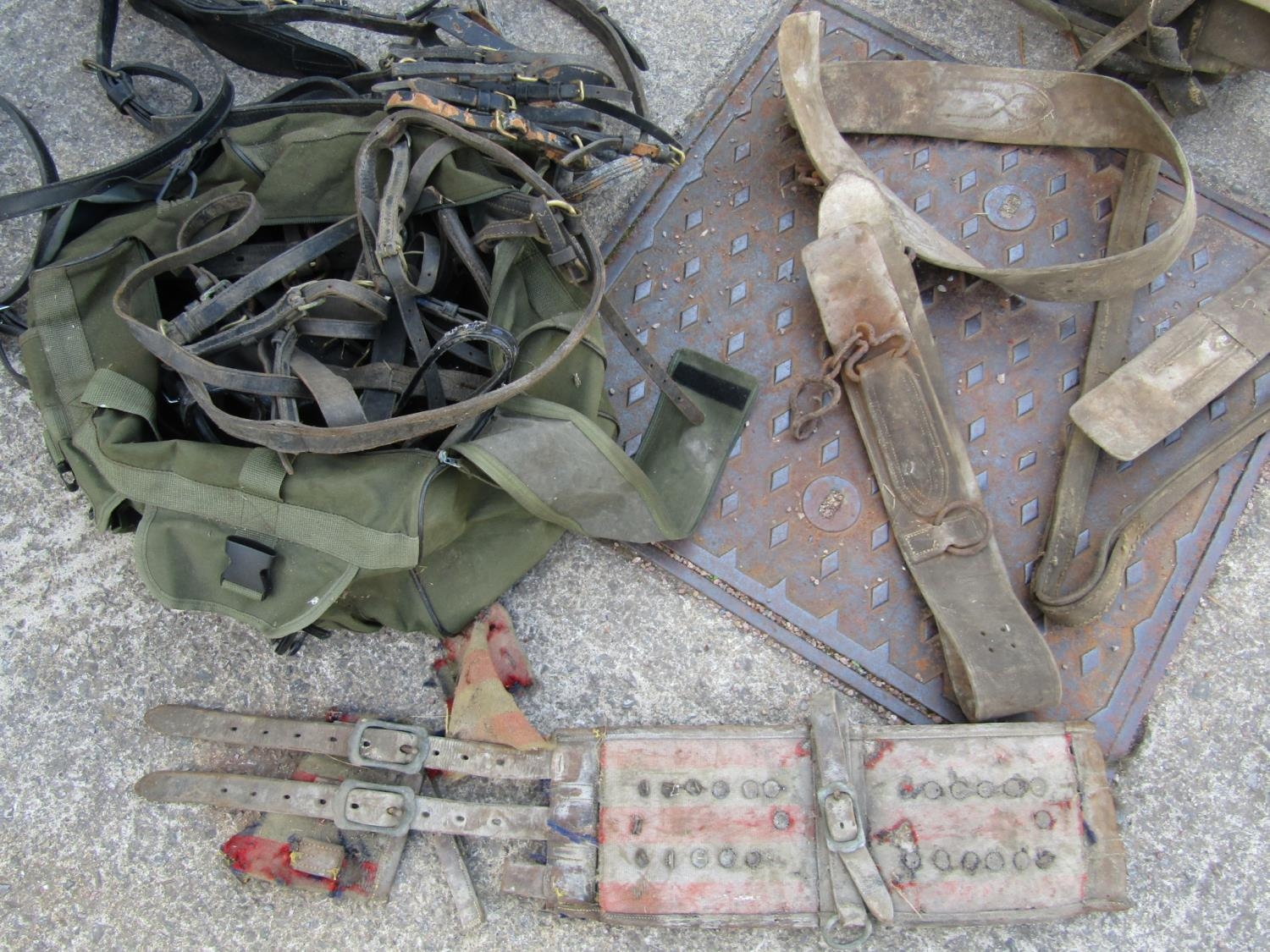 A quantity of horse harness/tack including a quantity of leather strap, blinkers, collars, etc, - Image 7 of 11