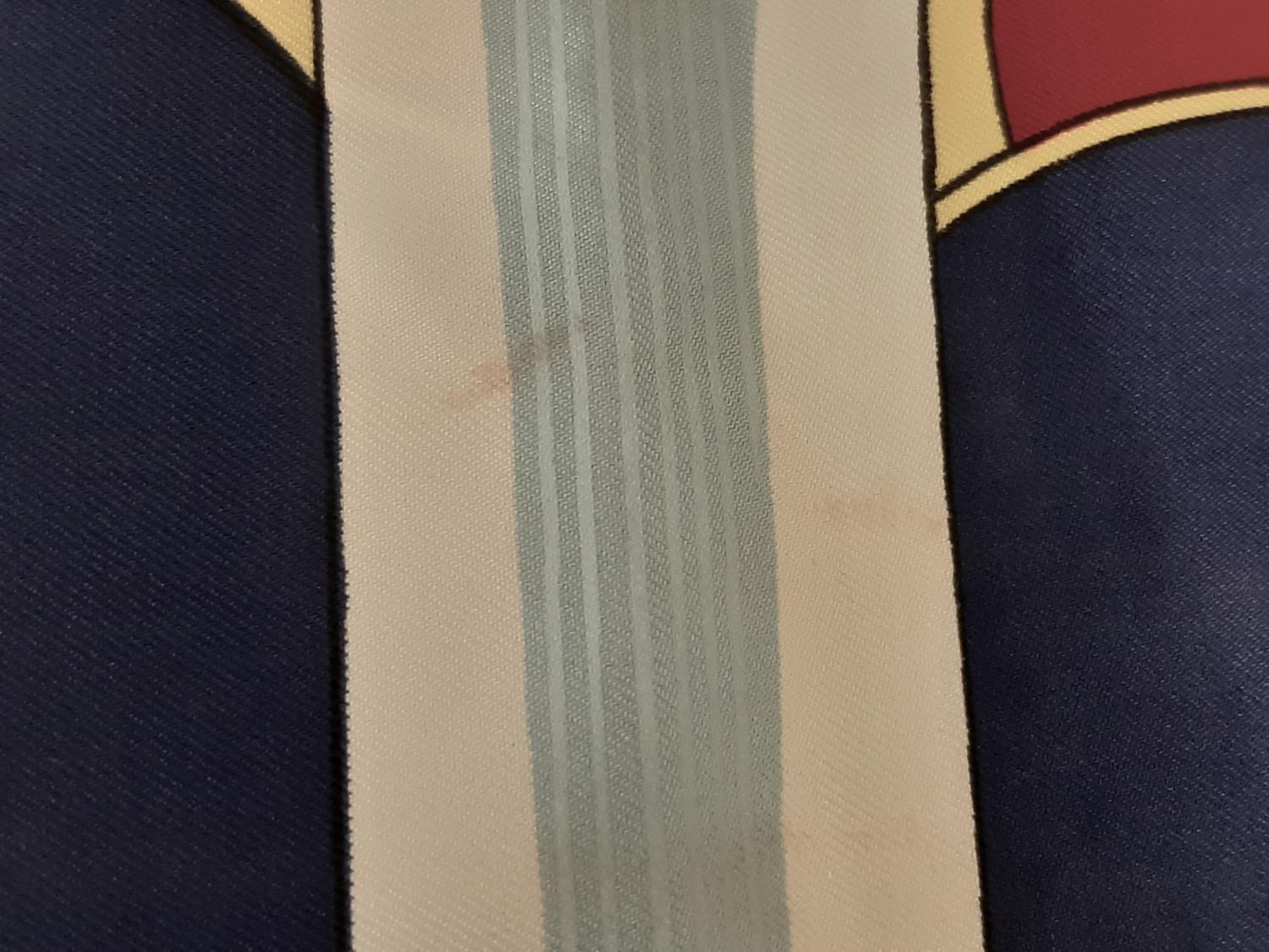 Hermès Les Coupes silk scarf designed by Françoise de la Perriere 176x 33cm in abstract carriage - Image 8 of 10