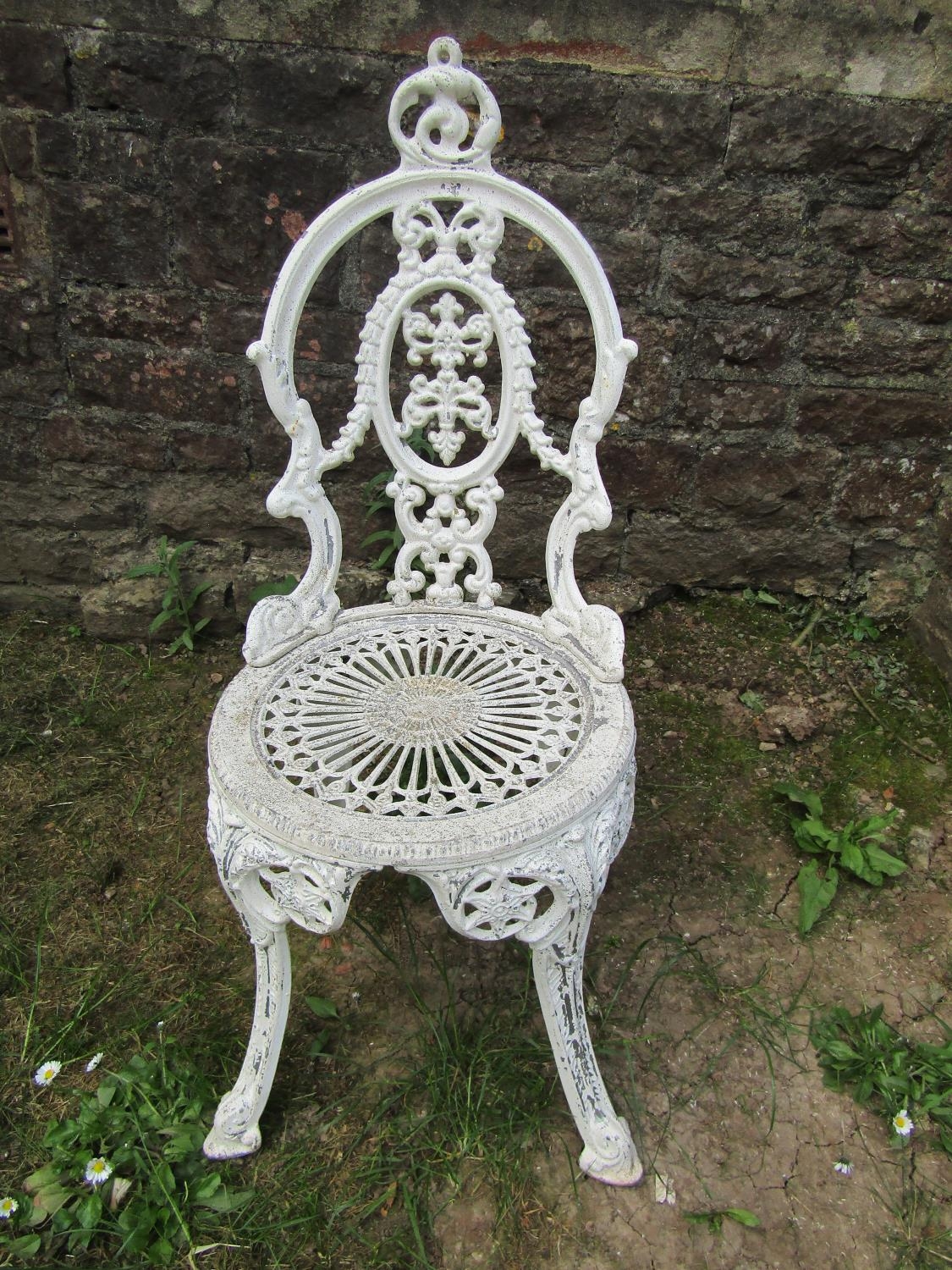 A cream painted cast aluminium garden terrace table with decorative circular pierced top 80 cm - Image 3 of 3