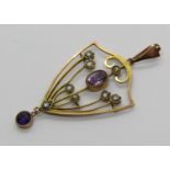 Art Nouveau yellow metal pendant set with amethyst and seed pearls, 2g