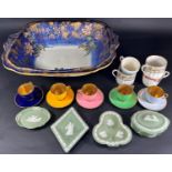 A miscellaneous collection of china including Worcester coffee cans and saucers in varying