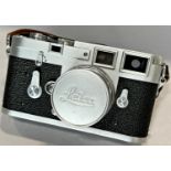 Leica M3 35mm Camera, serial number 806706 (double wind) (1955) with Summicron 50mm/F2 lens, 1348741