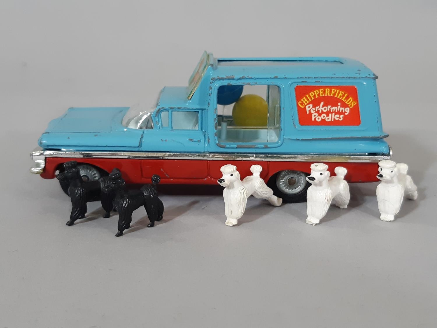 Vintage model vehicles, unboxed, including Corgi Chipperfield circus Menagerie Transporter and - Image 2 of 4