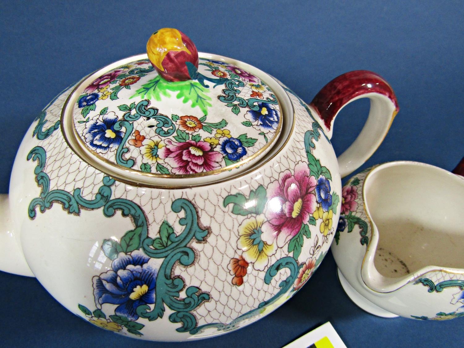 An extensive of Royal Cauldon Victoria and Booth's Flora Dora ware comprising tea cups, saucers, - Image 3 of 6