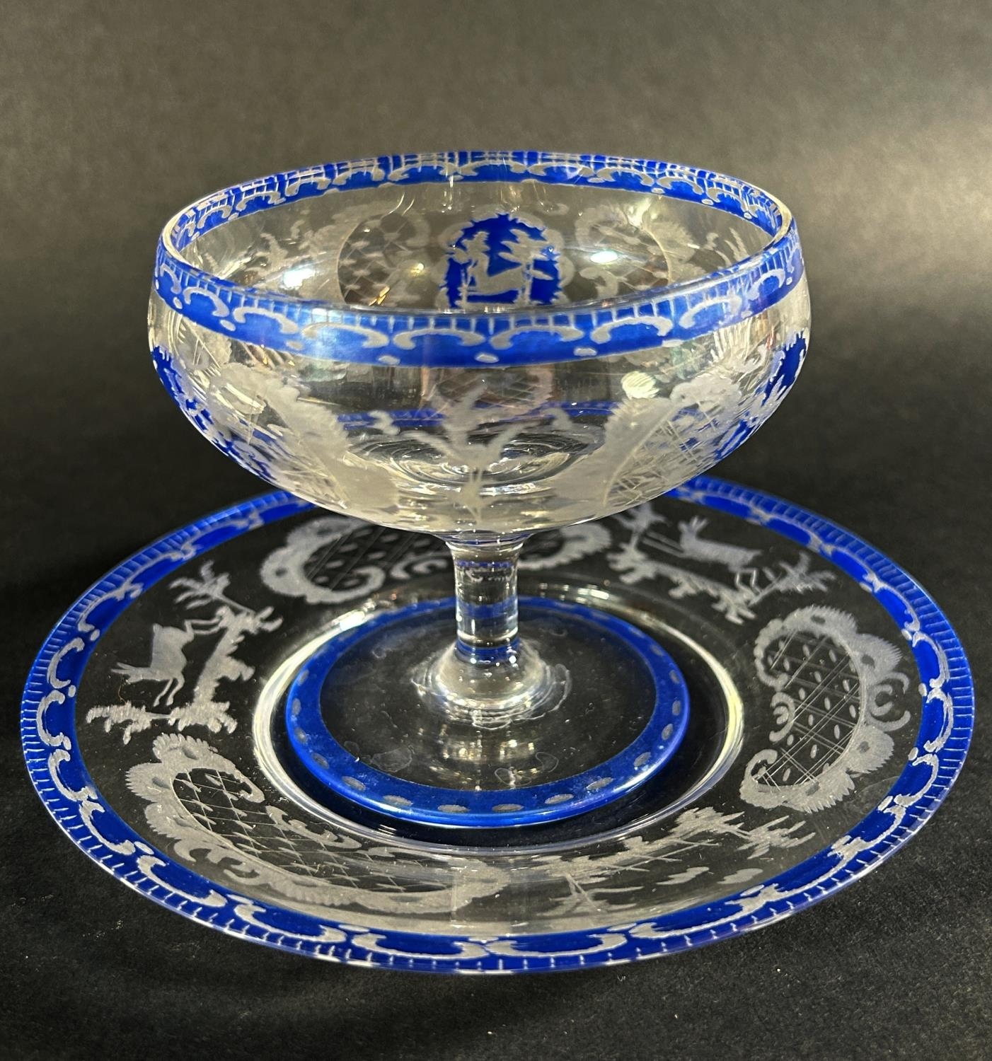 A set of six antique blue etched glass dessert bowls with saucers, with pavilion and deer decoration - Image 3 of 3