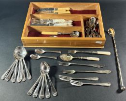 A mixed selection of silver plated flatware including teaspoons, pickle forks and a 30 cm long