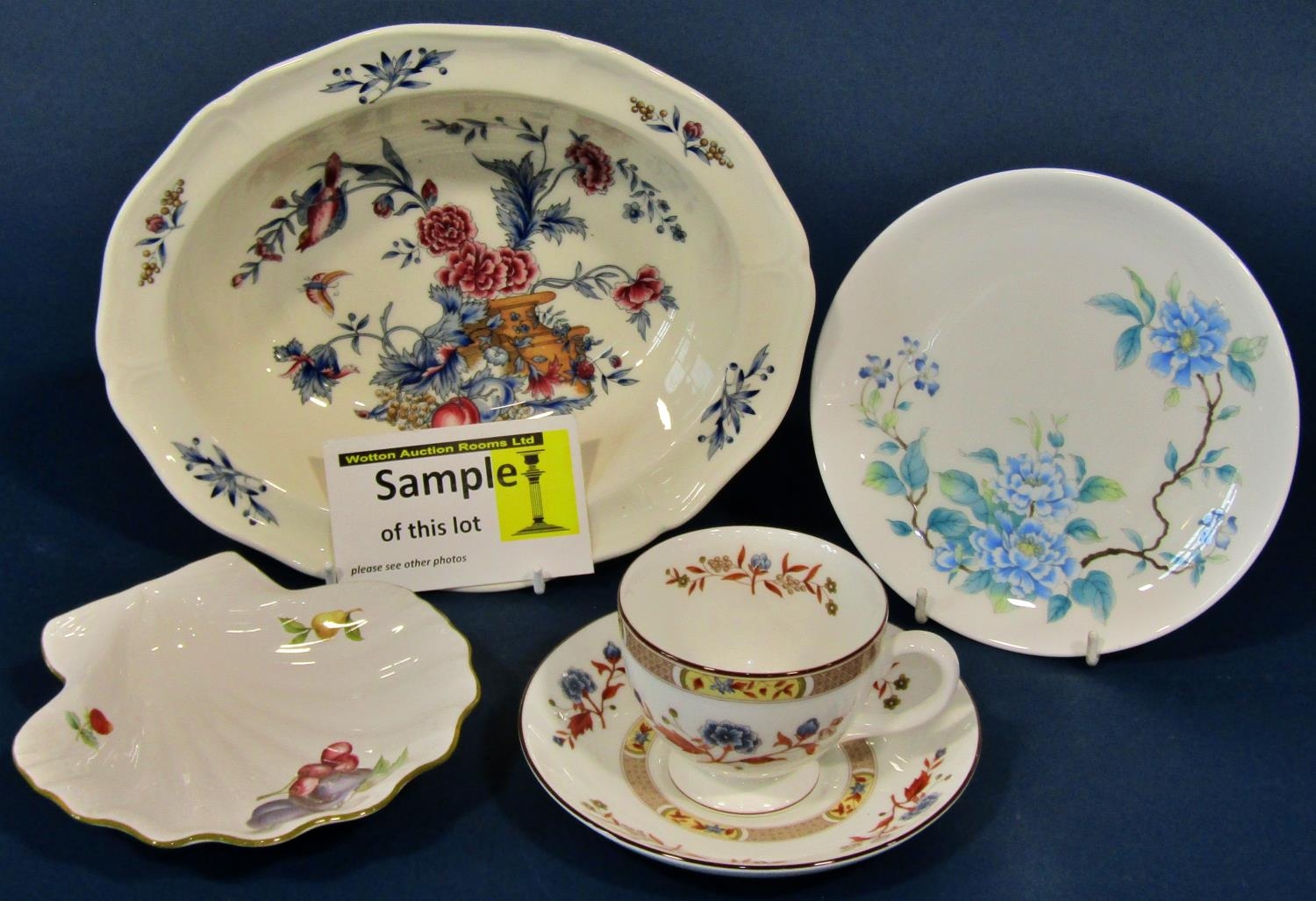 Contemporary ceramics to include Wedgwood tea cups and saucers, shell shaped dish, decorative