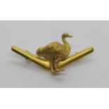 Antique Australian 15ct brooch in the form of an emu and a boomerang, 6.3g