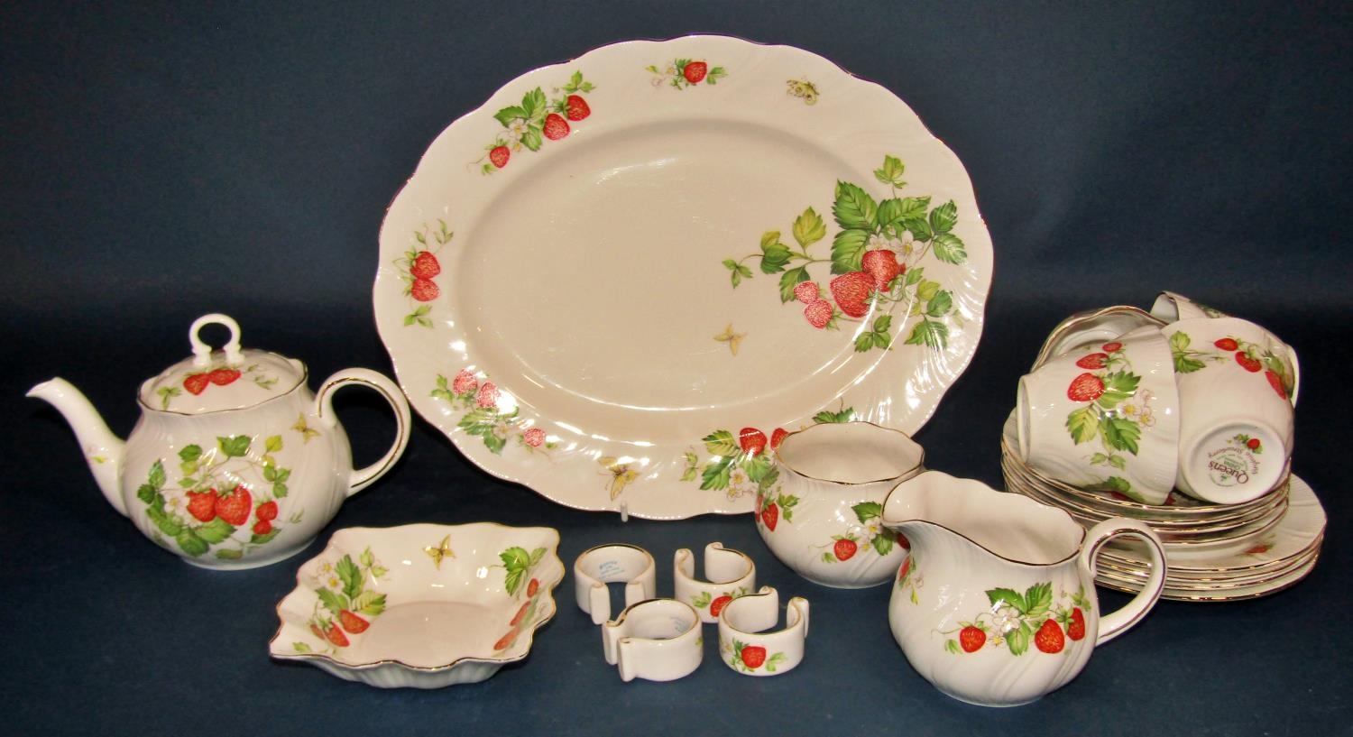 A collection of Royal Doulton Countess pattern tea ware comprising teacups, saucers, graduated - Image 3 of 4