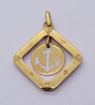 Nautical antique 18k articulated pendant with white enamelled anchor detail, 2.3g